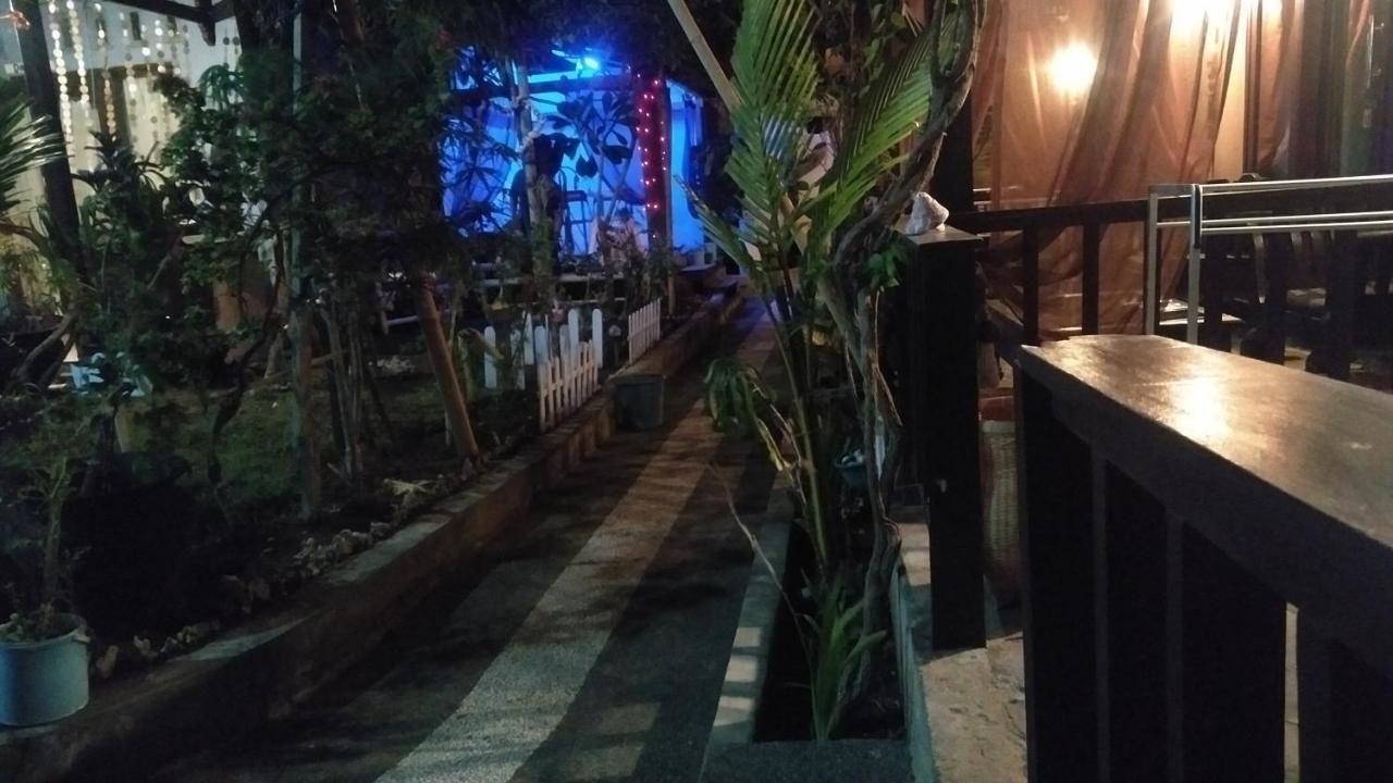 吉利特拉旺安Salon De Nomad Gili T.住宿加早餐旅馆 外观 照片