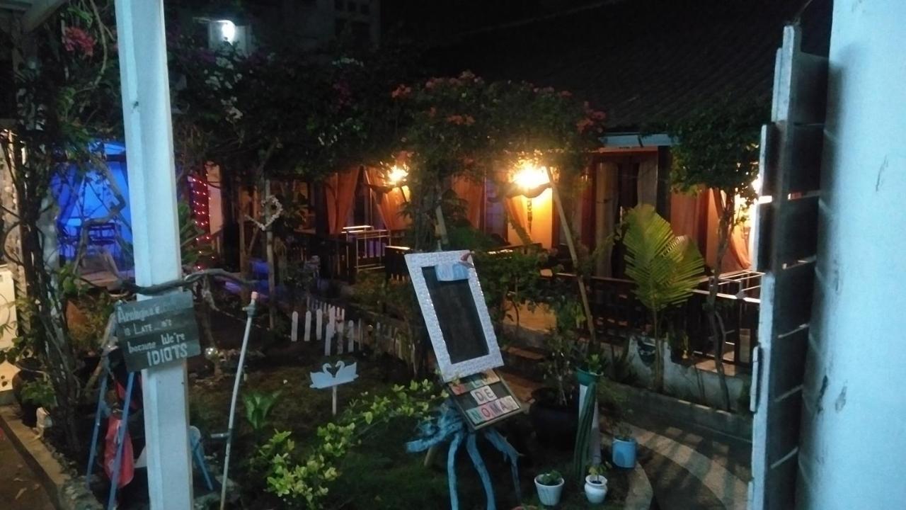 吉利特拉旺安Salon De Nomad Gili T.住宿加早餐旅馆 外观 照片